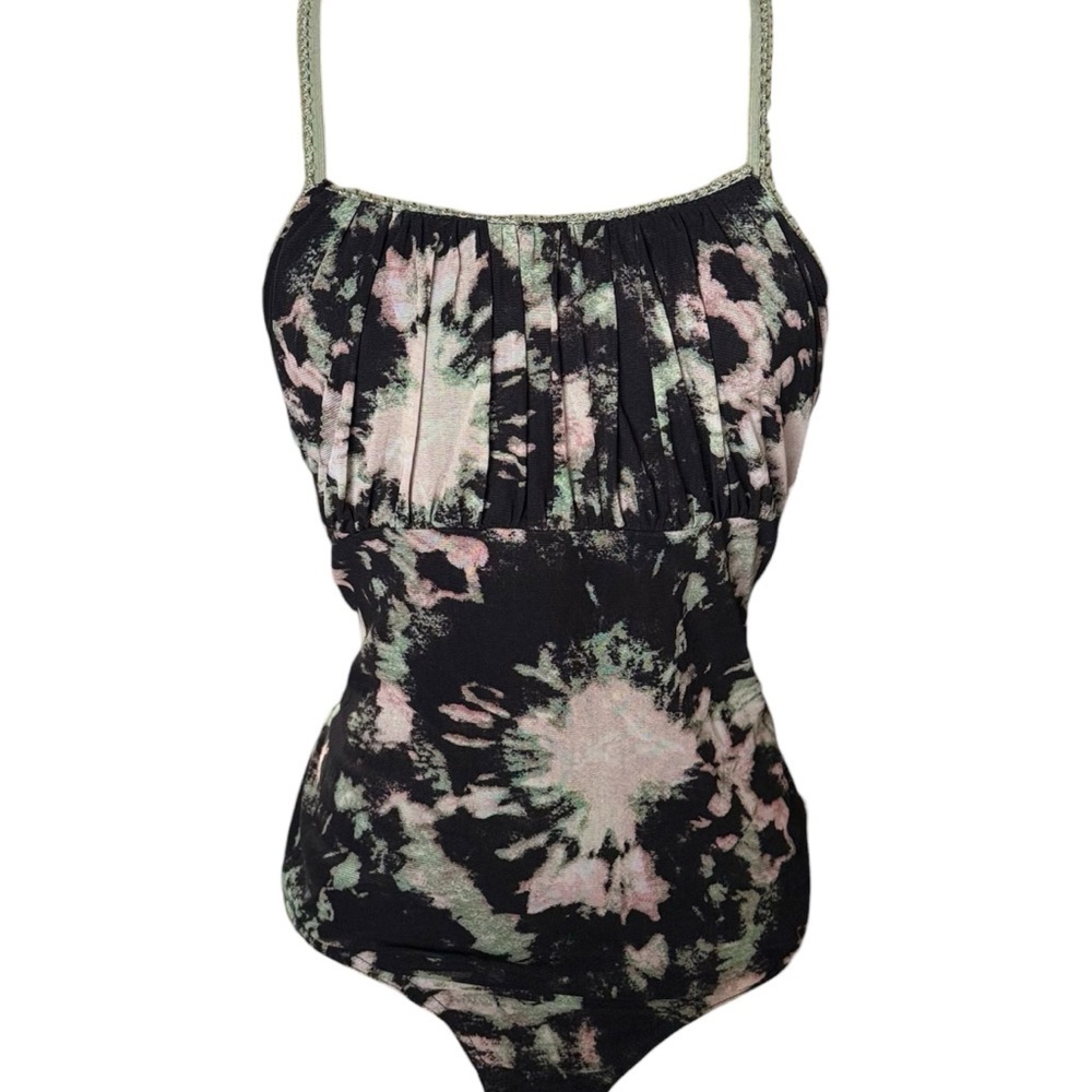 LOVE BY DESIGN ROUCHED SHEER BODYSUIT NWT SIZE L
